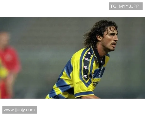 意大利足球历史上最强球星盘点与成就分析